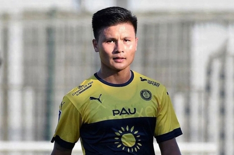 Pau FC bại trận trong ngày 'gạt bỏ' Quang Hải