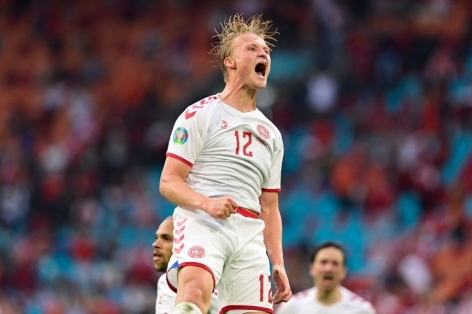 Kasper Dolberg xuất sắc giúp Đan Mạch có lợi thế lớn trước xứ Wales