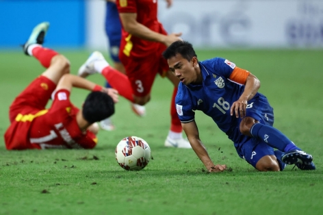 'Sếp lớn' bất ngờ 'tố' ĐT Việt Nam khiêu khích cầu thủ Thái Lan