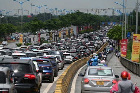 Hà Nội: Tiếp tục tạm cấm xe qua một số tuyến đường để phục vụ Triển lãm 80 năm thành tựu đất nước