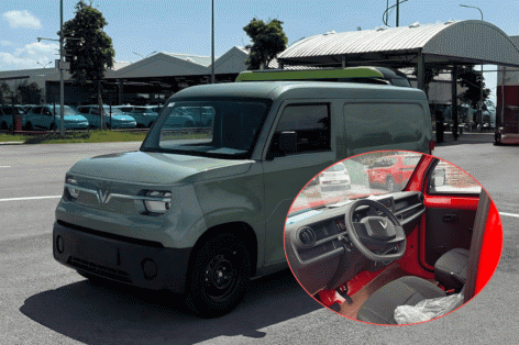 VinFast EC Van lộ nội thất thực tế: Thiết kế tối giản, sẵn sàng bàn giao trong tháng 11