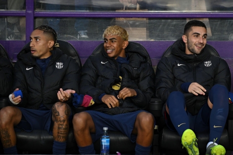 Chiêu mộ Nico Williams, Barca bán ngay 'công thần' mùa trước