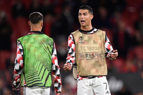 Đàn em thân thiết từ chối tái ngộ Ronaldo tại Al Nassr