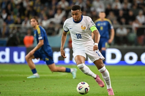 Trực tiếp Pháp vs Iceland, 1h45 hôm nay 10/9