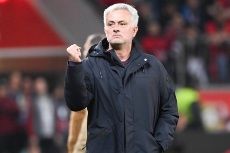 Jose Mourinho khuấy đảo trong ngày 'ra mắt' Benfica