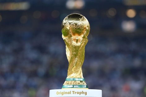 UEFA họp khẩn, cấm 1 đội tuyển châu Âu dự World Cup