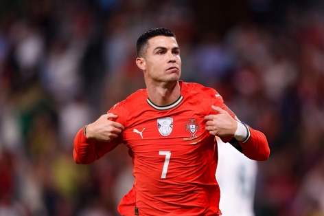 NÓNG: Ronaldo sắp tới Mỹ thi đấu