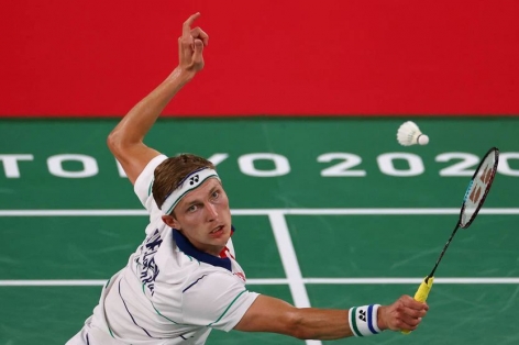 Viktor Axelsen tiếp tục 'đòi nợ' từ Liên đoàn Cầu lông thế giới