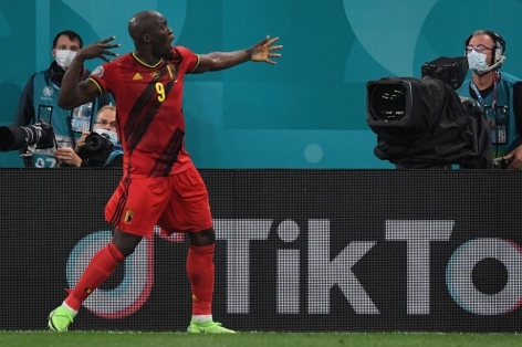 Lukaku đặt dấu chấm hết cho hy vọng có điểm của ĐT Nga