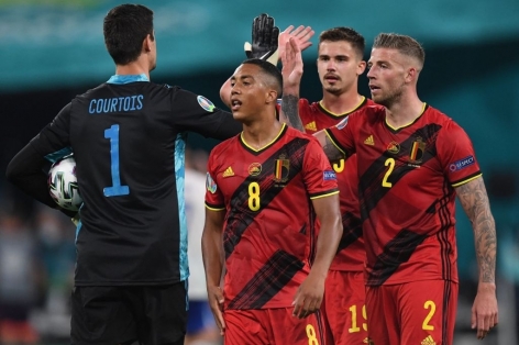 Lịch bóng đá EURO 2021 ngày 17/06: Ứng viên vô địch xuất trận