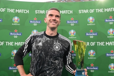 Người gieo ác mộng cho BĐN ở Euro 2021 từng bị Ronaldo coi thường