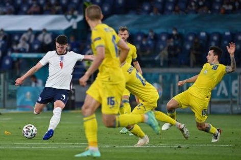 Video Anh 1-0 Ukraina: Rice sút như búa bổ