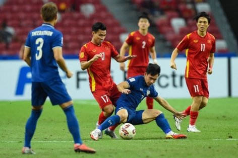 Việt Nam thua 0-2 Thái Lan ở bán kết lượt đi AFF Cup