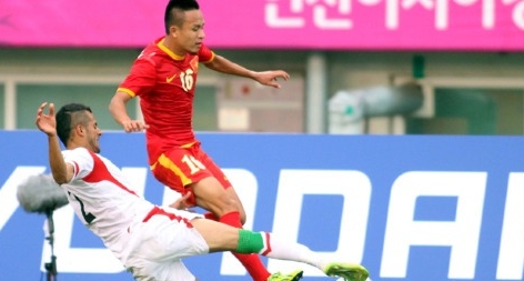 Chấn thương nặng, Huy Toàn nghỉ đến hết Asiad 17