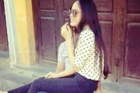 Cầu thủ U19 Việt Nam đăng ảnh hot girl gây xôn xao