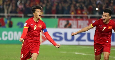 BXH FIFA tháng 12: Thái Lan tiếp tục bám đuổi Việt Nam