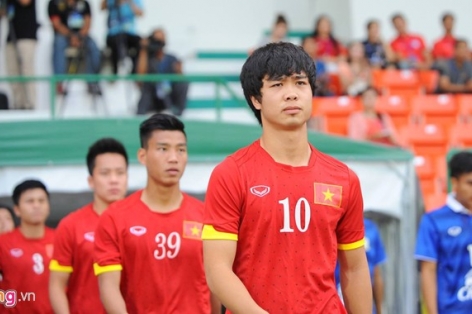 Thể lực Công Phượng, Tuấn Anh chưa đạt yêu cầu của bầu Đức