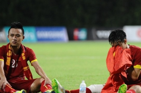 VIDEO: Văn Toàn bật khóc sau khi ghi bàn thắng đầu tiên tại SEA Games 28