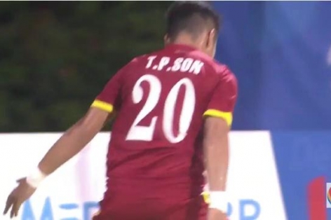 VIDEO: Phi Sơn mở tỷ số cho U23 Việt Nam, ăn mừng như Ronaldo