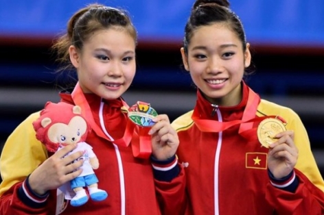 Video SEA Games 28: Lễ trao huy chương nội dung cầu thăng bằng (TDDC)