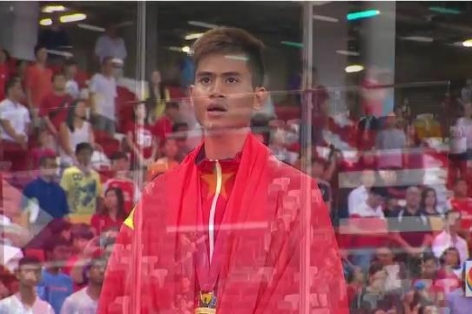 Video SEA Games 28: Lễ trao HCV 1500m nam - Dương Văn Thái
