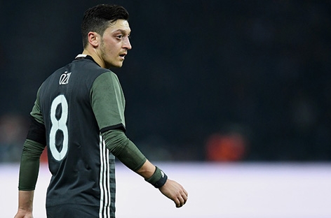Mezut Ozil tiết lộ đội bóng đáng gờm nhất tại EURO 2016