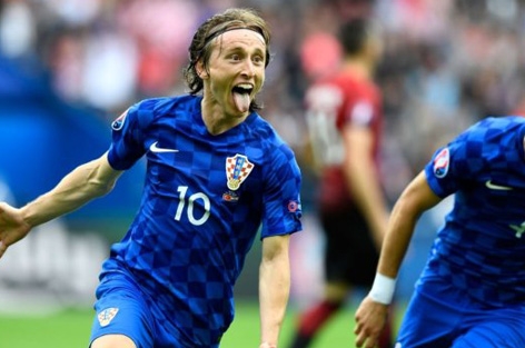 Luka Modric đi vào lịch sử sau siêu phẩm vào lưới Thổ Nhĩ Kỳ