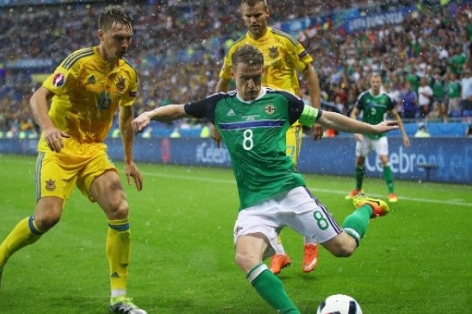 Video bàn thắng: Ukraine 0-2 Bắc Ireland (EURO 2016)