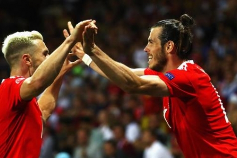 VIDEO: 10 đòn hồi mã thương tuyệt đỉnh ở vòng bảng Euro 2016