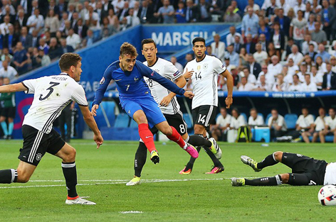 Tin nóng Euro 8/7: Griezmann san bằng kỷ lục; Người Đức không phục