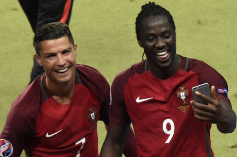 Tin nóng Euro 11/7: Bồ lập kỷ lục; CR7 nói về chức vô địch