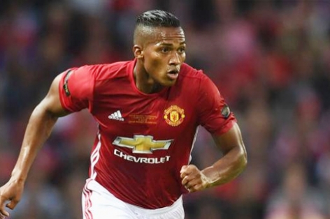 Điểm tin sáng 22/8: Valencia được tôn vinh; Liverpool lập kỉ lục buồn