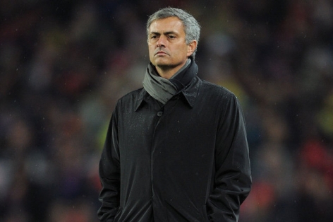 Cầu thủ MU ‘cạch mặt’ Mourinho vì không được đá chính