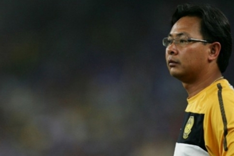 Đối thủ của ĐT Việt Nam bắt đầu thanh lọc nhân sự