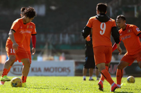 Tin AFF Cup 16/11: Truyền thông Myanmar không biết Công Phượng là ai