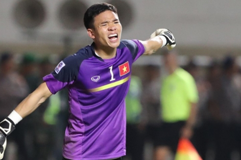 Điểm tin trưa 14/12: Thủ môn Nguyên Mạnh vẫn ám ảnh sai lầm ở AFF Cup