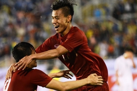 Điểm tin 19/12: 3 cầu thủ HAGL được vinh danh, ĐT Việt Nam nhận thưởng tại AFF Cup