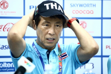 HLV Nishino: 'Thiếu cầu thủ quá tuổi chẳng ảnh hưởng gì tới chúng tôi'