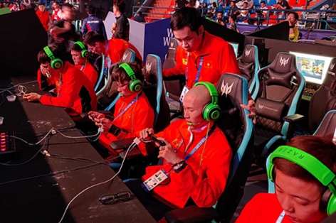 Tuyển eSport Việt Nam thua trận do sóng Wi-Fi yếu