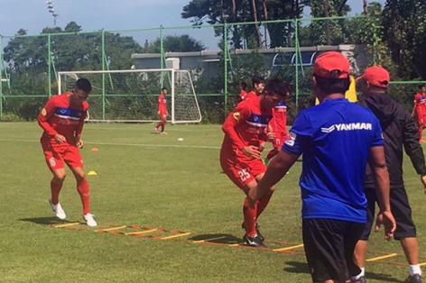 U22 Việt Nam rèn sự linh hoạt và dứt điểm cầu môn