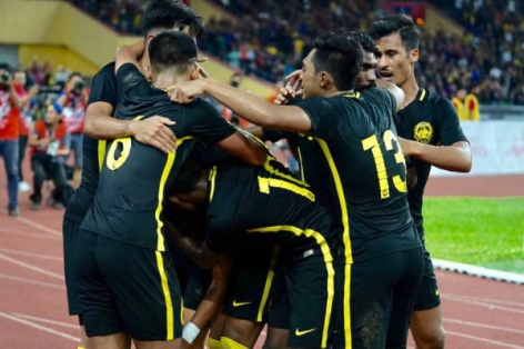 Đánh bại U22 Singapore, U22 Malaysia tiến gần tấm vé bán kết