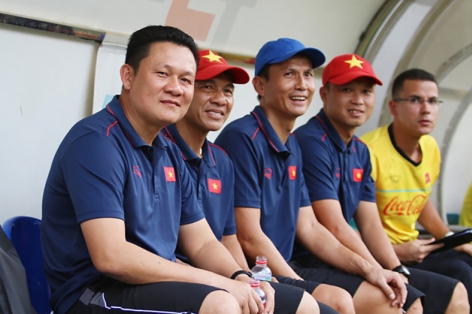 HLV U22 Việt Nam: 'Chúng tôi khác nhưng vẫn học ông Park Hang-seo'