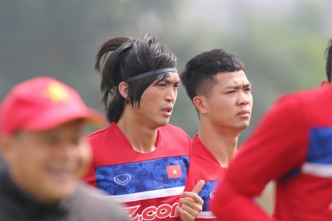 Sao 'khủng' của Bầu Đức chịu kiếp dự bị tại U22 Việt Nam?