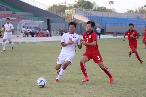 Để Lào ghi bàn, U19 Việt Nam mất ngôi đầu vào tay Thái Lan