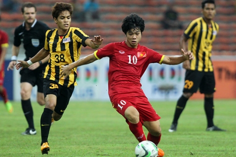 Chuyên gia: 'ĐTVN khó đá cửa trên vì thua kém Malaysia ở...'