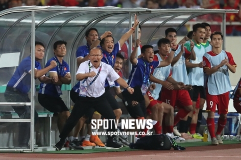 Báo Hàn Quốc: 'Việt Nam thắng ấn tượng Malaysia'