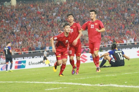 Bàn thắng của Quang Hải và sự trùng hợp khi ĐTVN vô địch AFF 2008