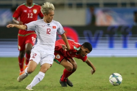 Văn Toàn báo tin vui trước trận mở màn Asian Cup của ĐTVN