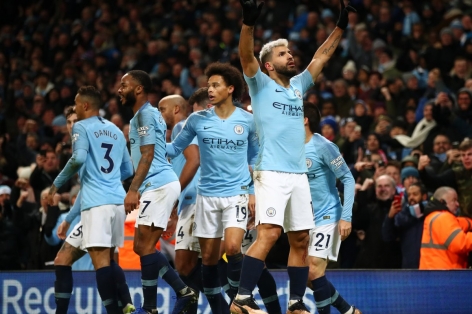 Aguero tỏa sáng, Man City đánh bại Liverpool