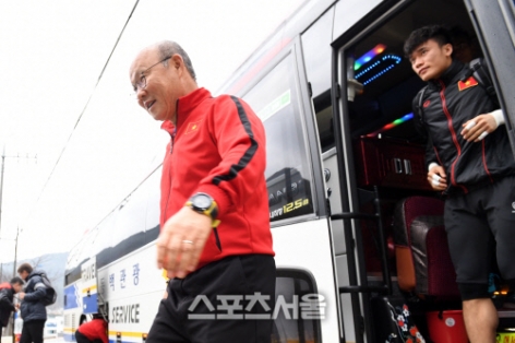 Ông Park Hang Seo: 'Rất khó để làm HLV ở bất kỳ quốc gia nào của ĐNA'